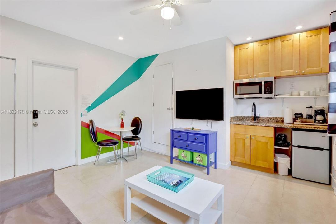 320 Hendricks Isle 4, Fort Lauderdale, Floryda 33301, USA