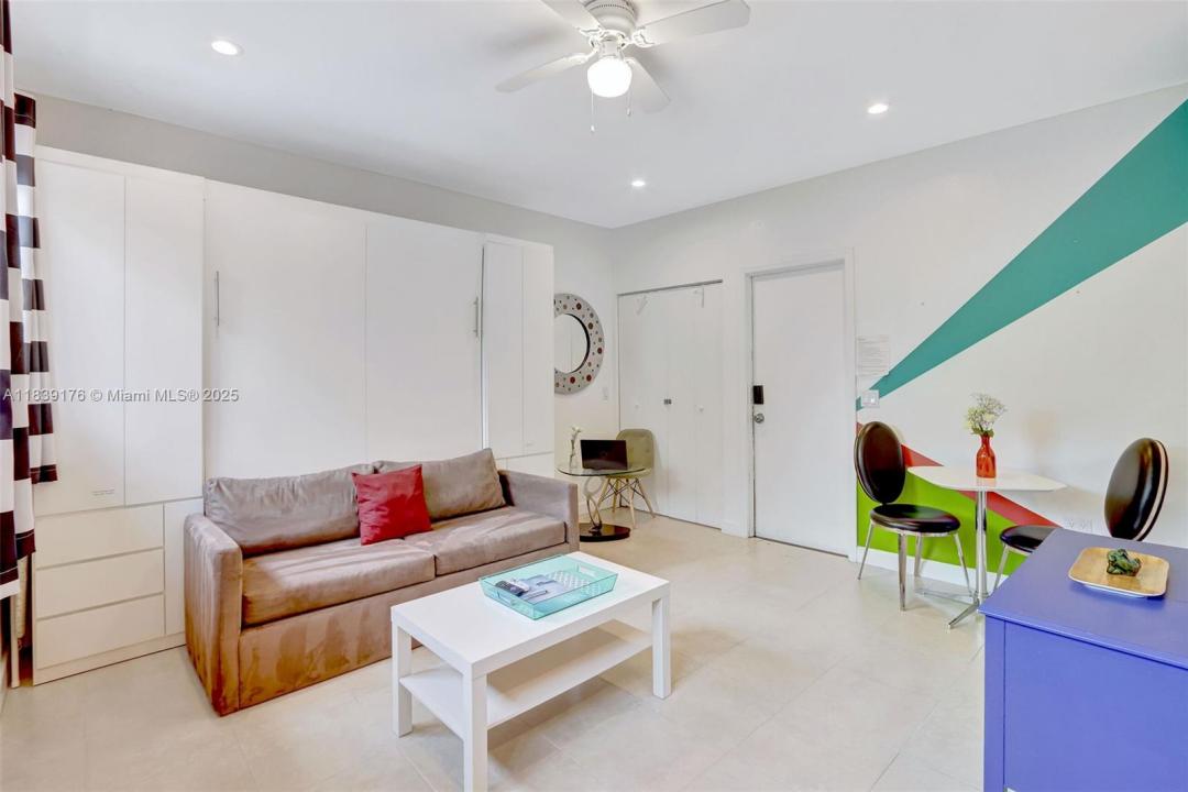 320 Hendricks Isle 4, Fort Lauderdale, Floryda 33301, USA