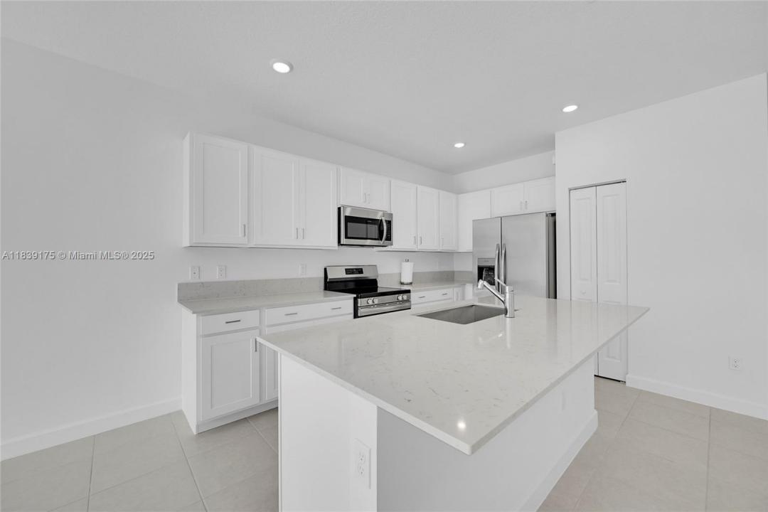 4548 Hollister Ave, Lake Worth, Florida 33463