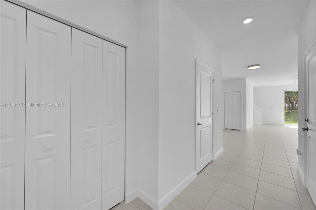 4548 Hollister Ave, Lake Worth, Florida 33463