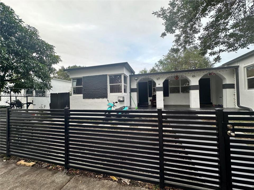 101 NW 68th Ter, Miami, Florida 33150, Estados Unidos