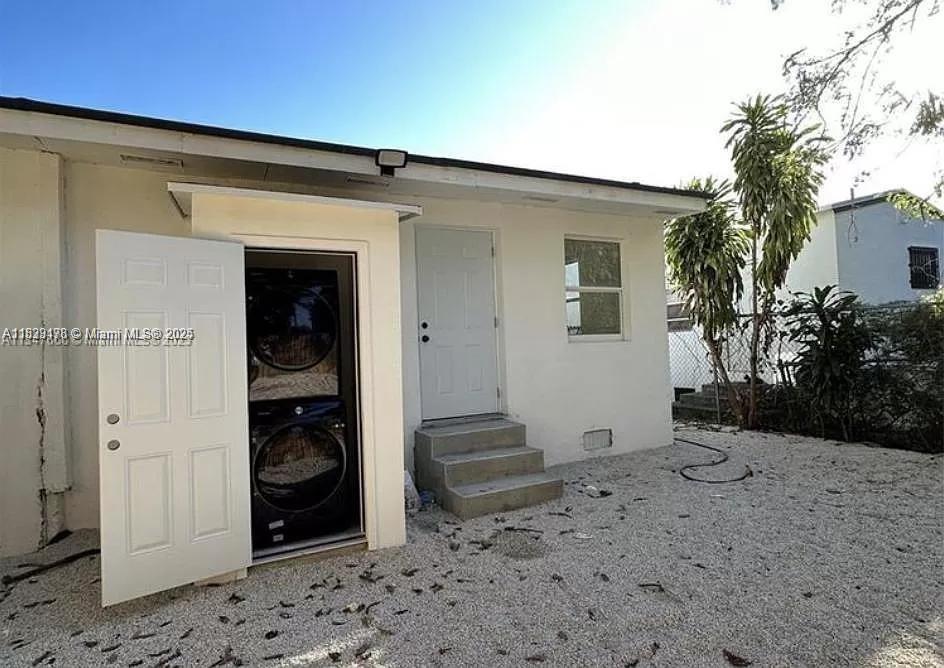 101 NW 68th Ter, Miami, Florida 33150, Estados Unidos