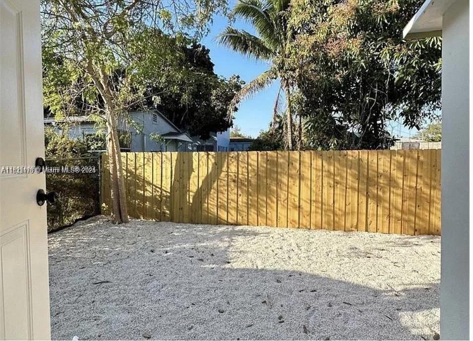101 NW 68th Ter, Miami, Florida 33150, Estados Unidos