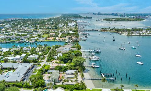 3025 Lake Drive, Singer Island, Florida 33404