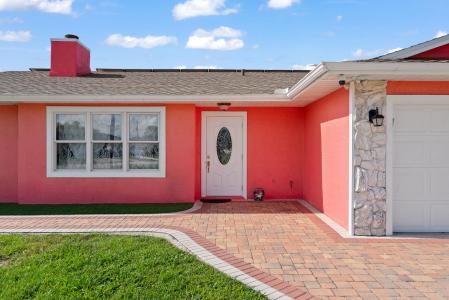402 SW Seaflower Terrace, Port Saint Lucie, Florida 34984, USA