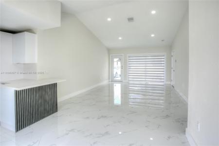 3060 NW 203rd Ter, Miami Gardens, Florida 33056, USA