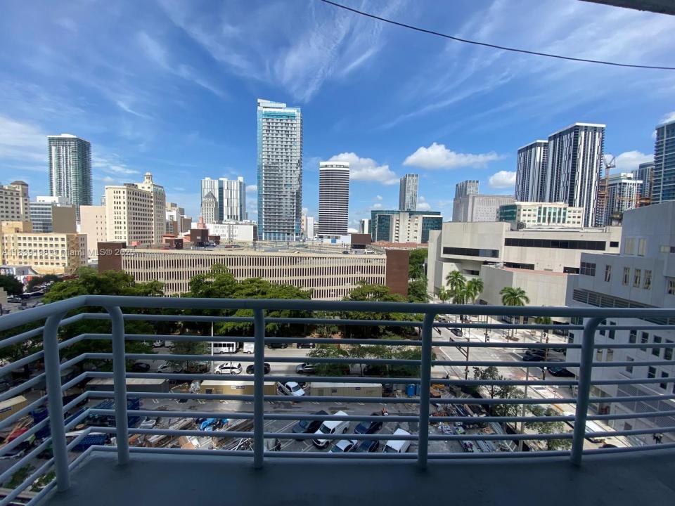 234 NE 3rd St 905, Miami, 佛羅里達州 33132, 美國