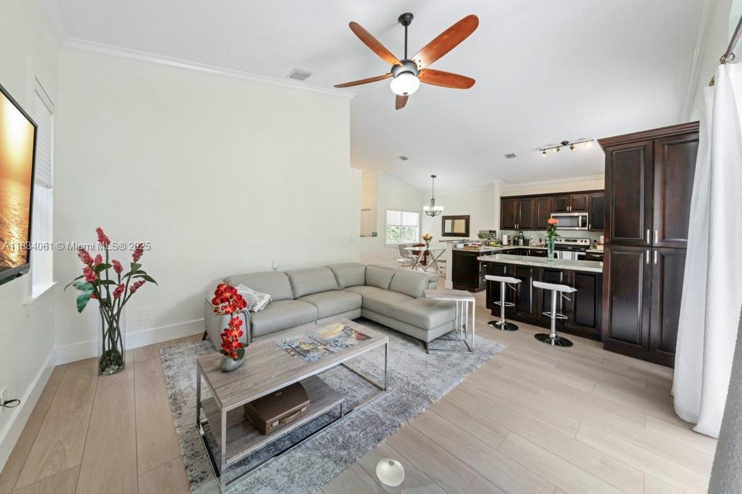 15126 SW 49th St, Davie, 佛羅里達州 33331, 美國