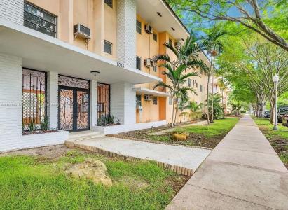 1014 Salzedo St 307, Coral Gables, Florida 33134, USA