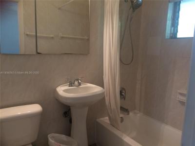 1014 Salzedo St 307, Coral Gables, Florida 33134, USA