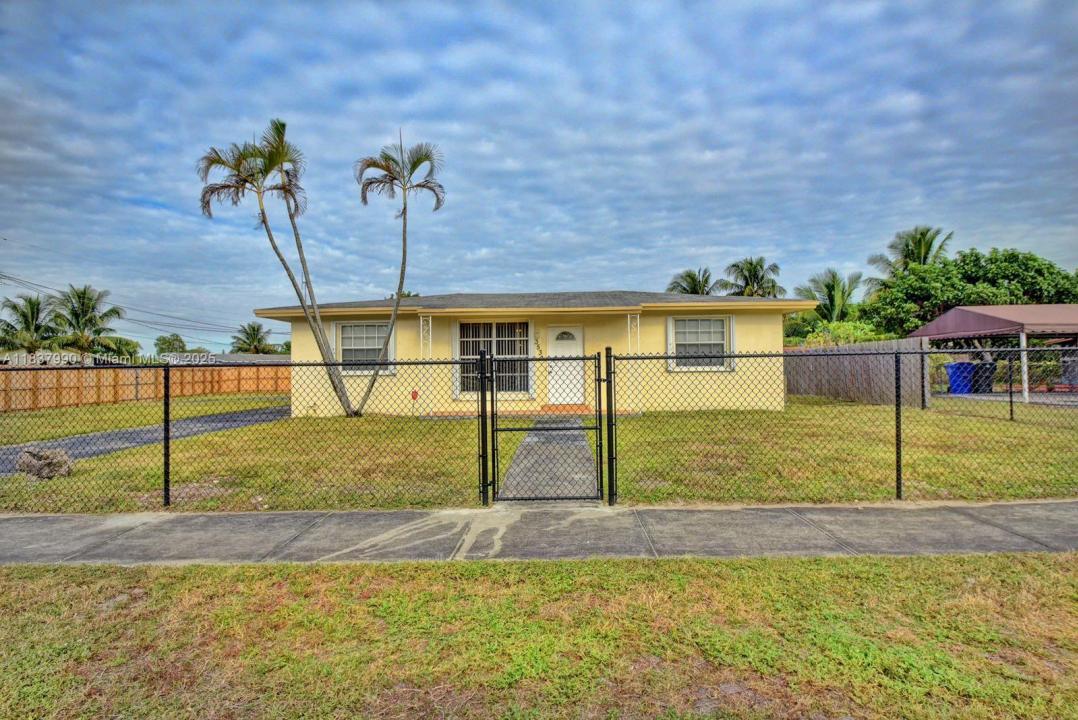 3531 SW 36th St 3531, West Park, Florida 33023, Amerika Birleşik Devletleri