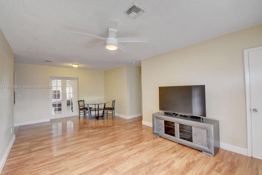 3531 SW 36th St 3531, West Park, Florida 33023, Amerika Birleşik Devletleri