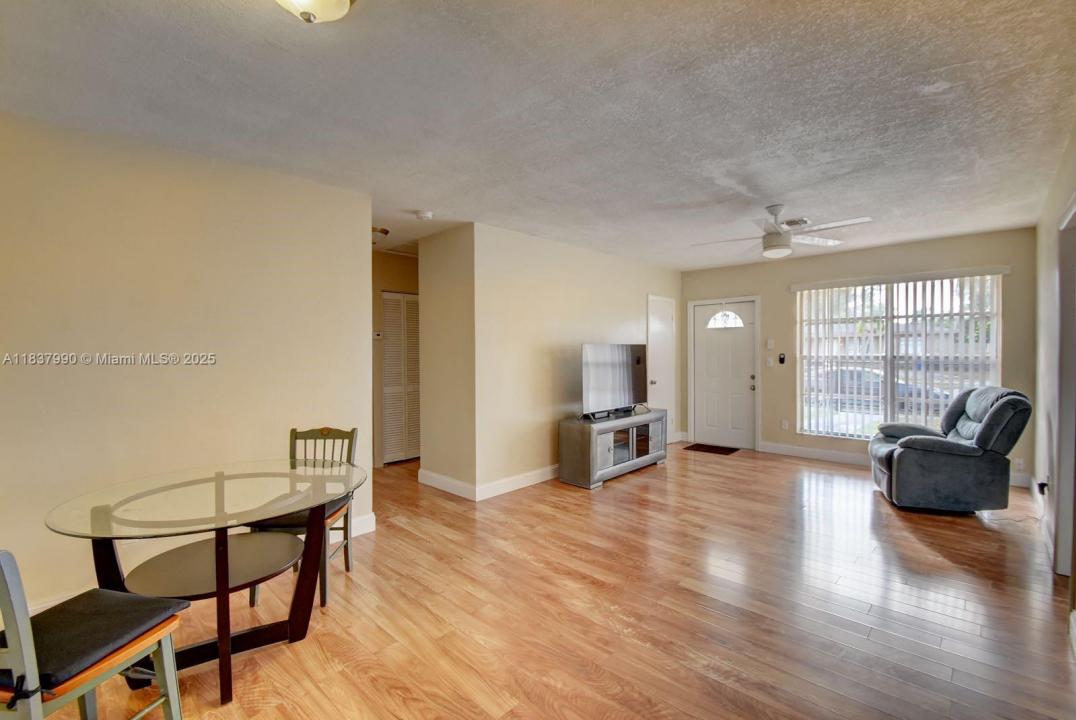 3531 SW 36th St 3531, West Park, Florida 33023, Amerika Birleşik Devletleri
