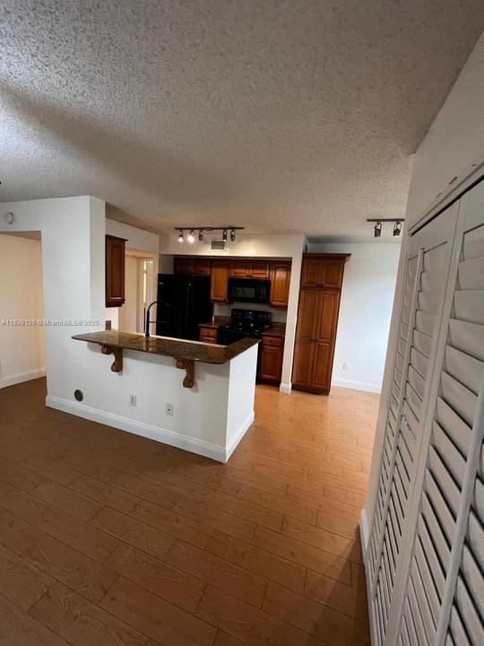 2620 S University Dr 104, Davie, Florida 33328, Amerika Birleşik Devletleri