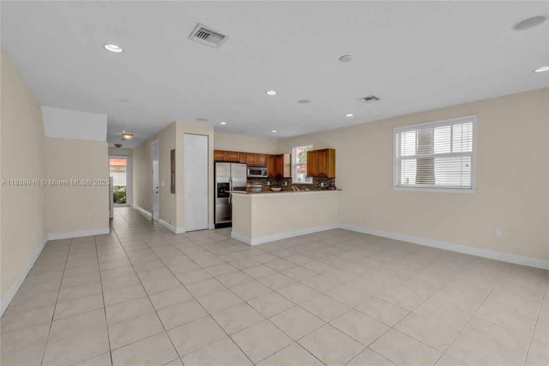 4088 W Palm Aire Dr 21, Pompano Beach, פלורידה 33069, ארצות הברית של אמריקה