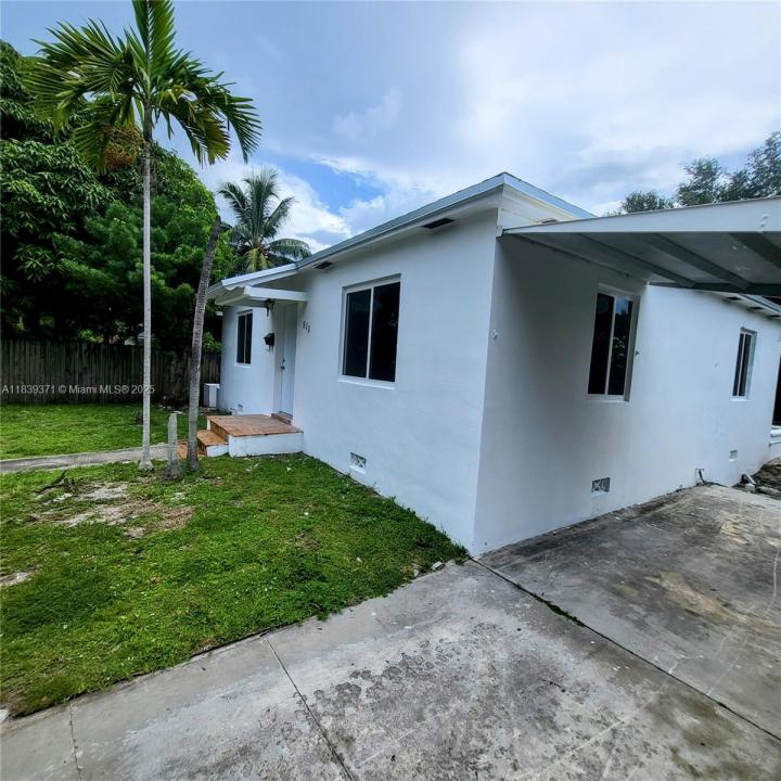 511 NE 131st St, North Miami, Florida 33161, HOA KỲ
