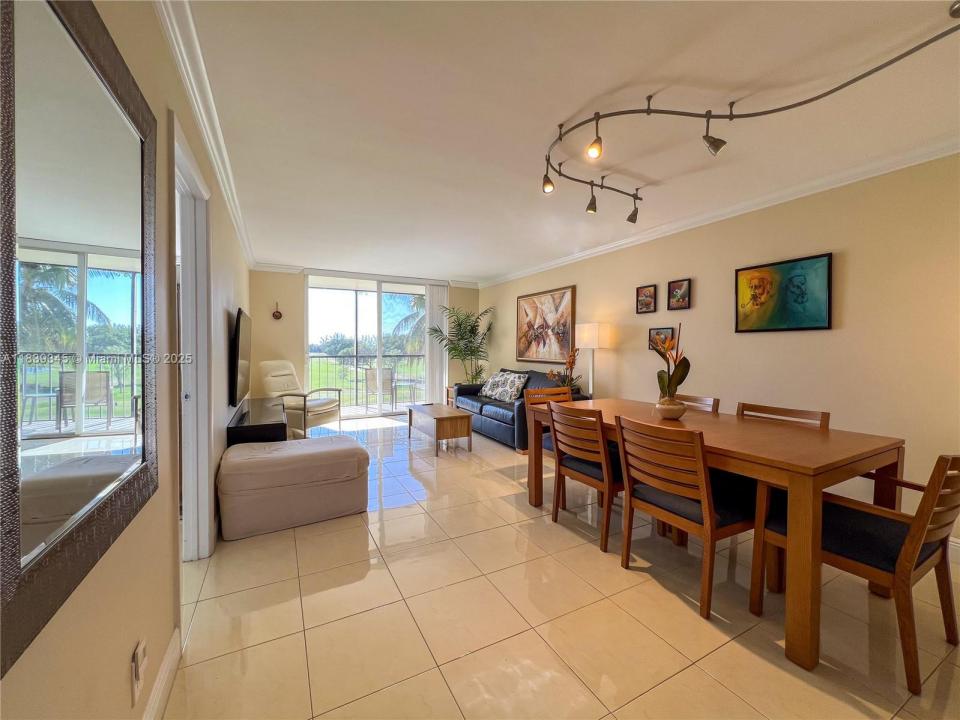8900 Washington Blvd 401A, Pembroke Pines, פלורידה 33025, ארצות הברית של אמריקה 