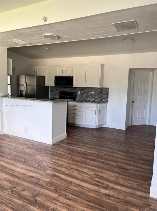 1321 NE 43rd Ct, Pompano Beach, Floryda 33064, USA