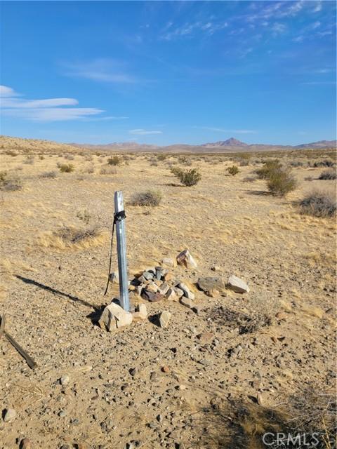 Buckboard Road, Hinkley, California 92347