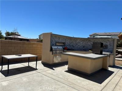 Gramercy Lane, Victorville, California 92392