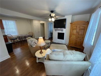 12 Callender Avenue 1, Newport, RI 02840, USA