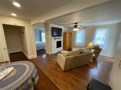 12 Callender Avenue 1, Newport, Rhode Island 02840