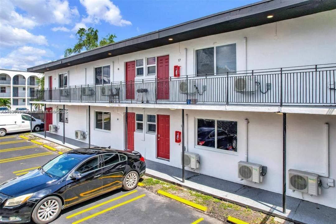 14280 NE 6th Ave, North Miami, Flórida 33161, Estados Unidos