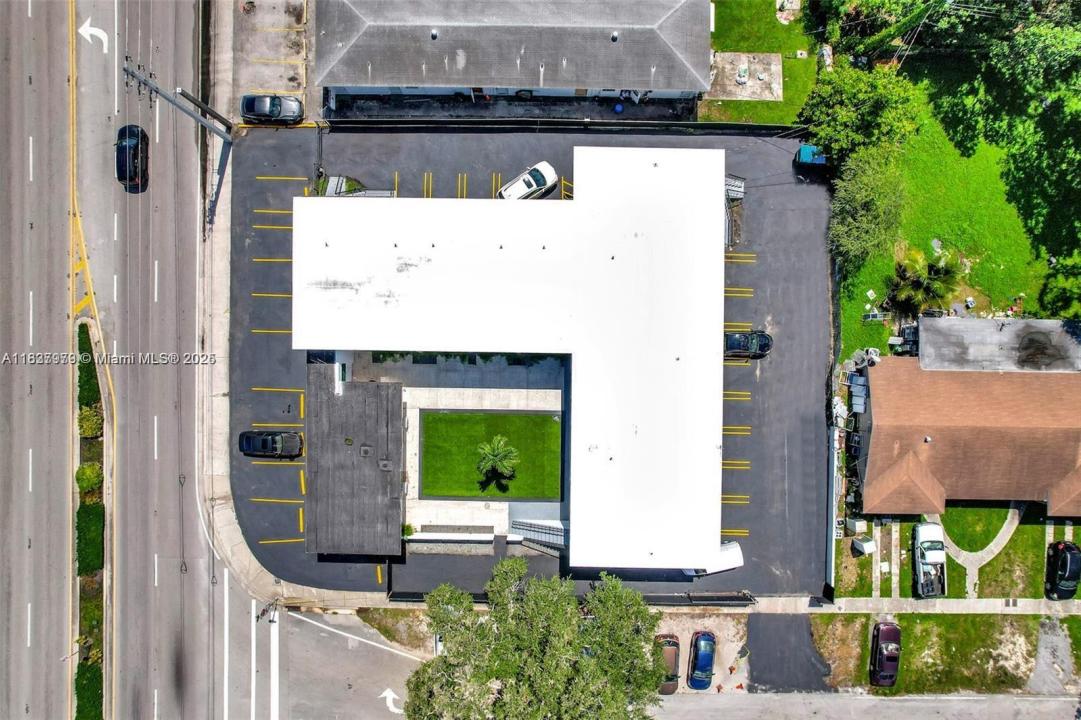 14280 NE 6th Ave, North Miami, Flórida 33161, Estados Unidos