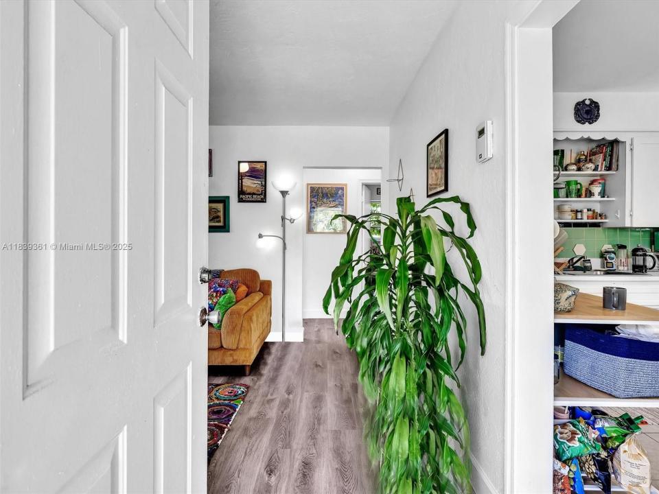 3210 E Elizabeth St, Miami, Florida 33133, Estados Unidos