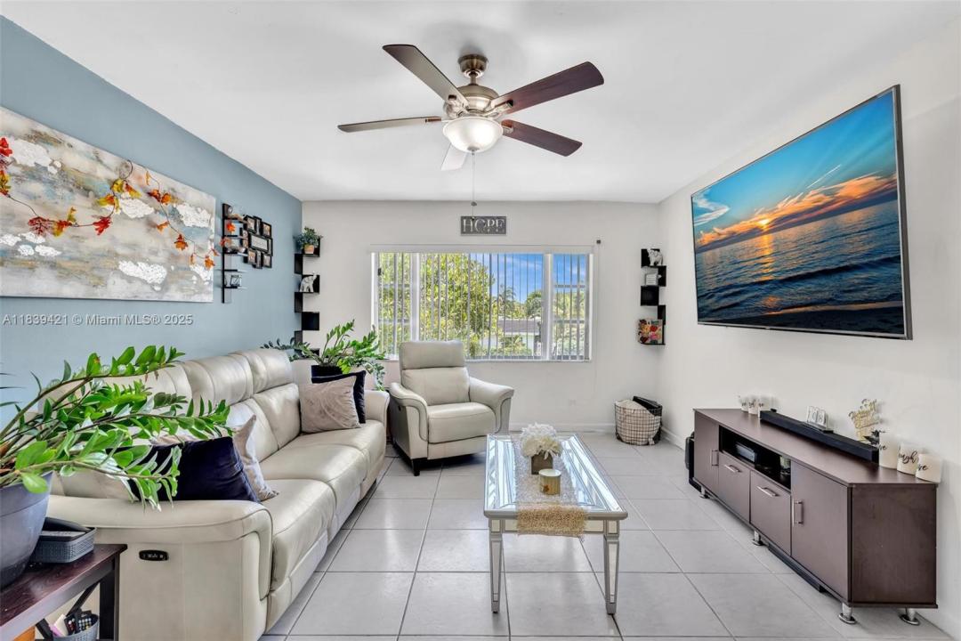 5800 NE 22nd Way 523, Fort Lauderdale, Flórida 33308, Estados Unidos