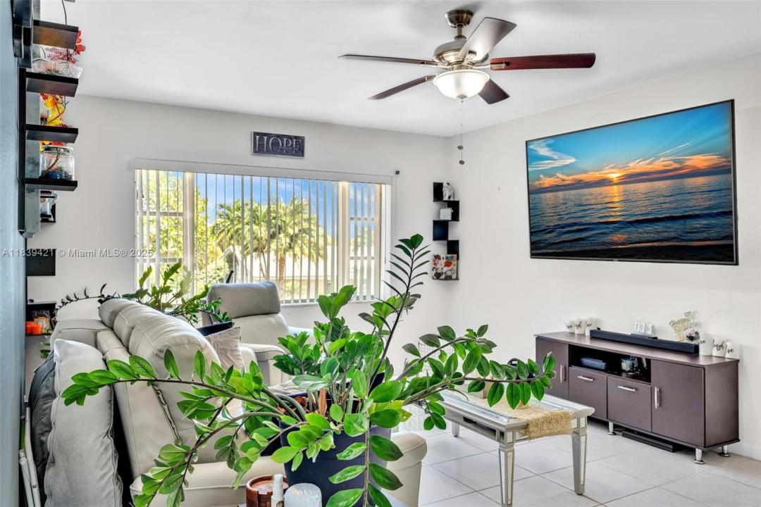5800 NE 22nd Way 523, Fort Lauderdale, Flórida 33308, Estados Unidos