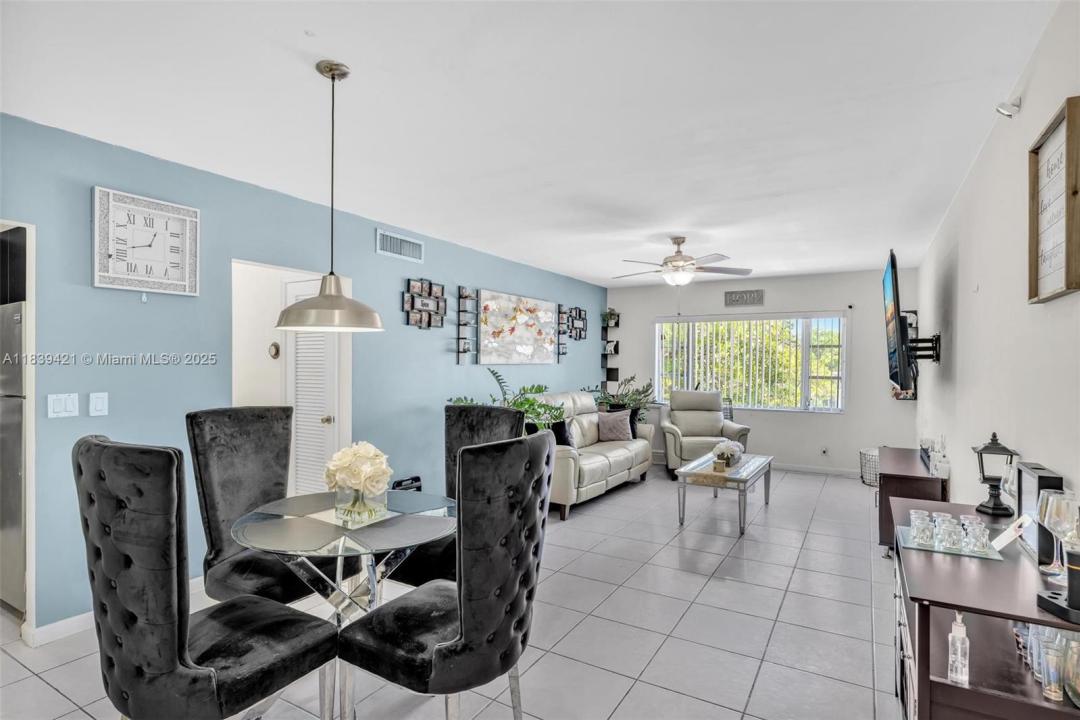 5800 NE 22nd Way 523, Fort Lauderdale, Flórida 33308, Estados Unidos