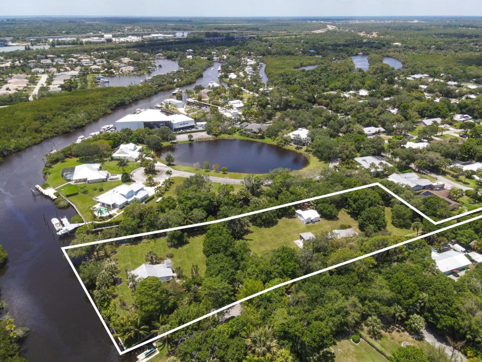 332 SW Salerno Road, St Lucie Settlement Harbor Estate, Stuart, Florida 34997, Amerika Birleşik Devletleri