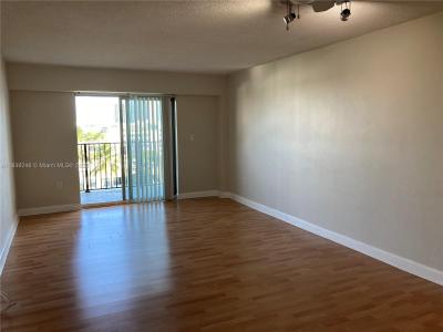 1000 Michigan Ave 706, Miami Beach, Florida 33139, USA