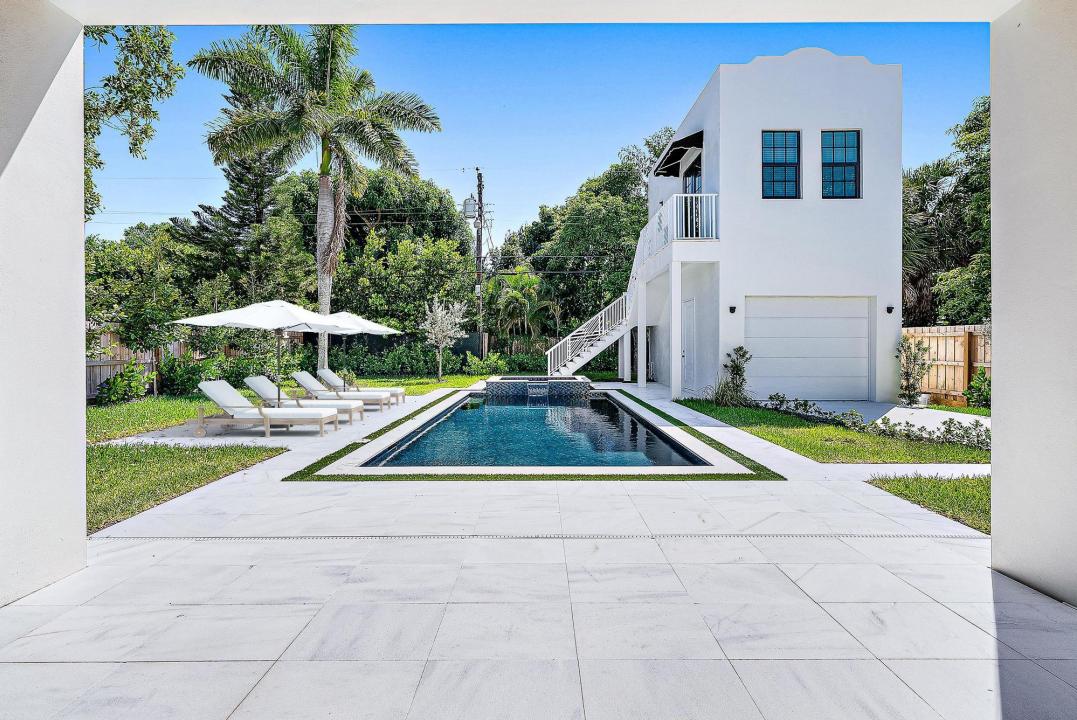 250 Plymouth Road, West Palm Beach, Florida 33405