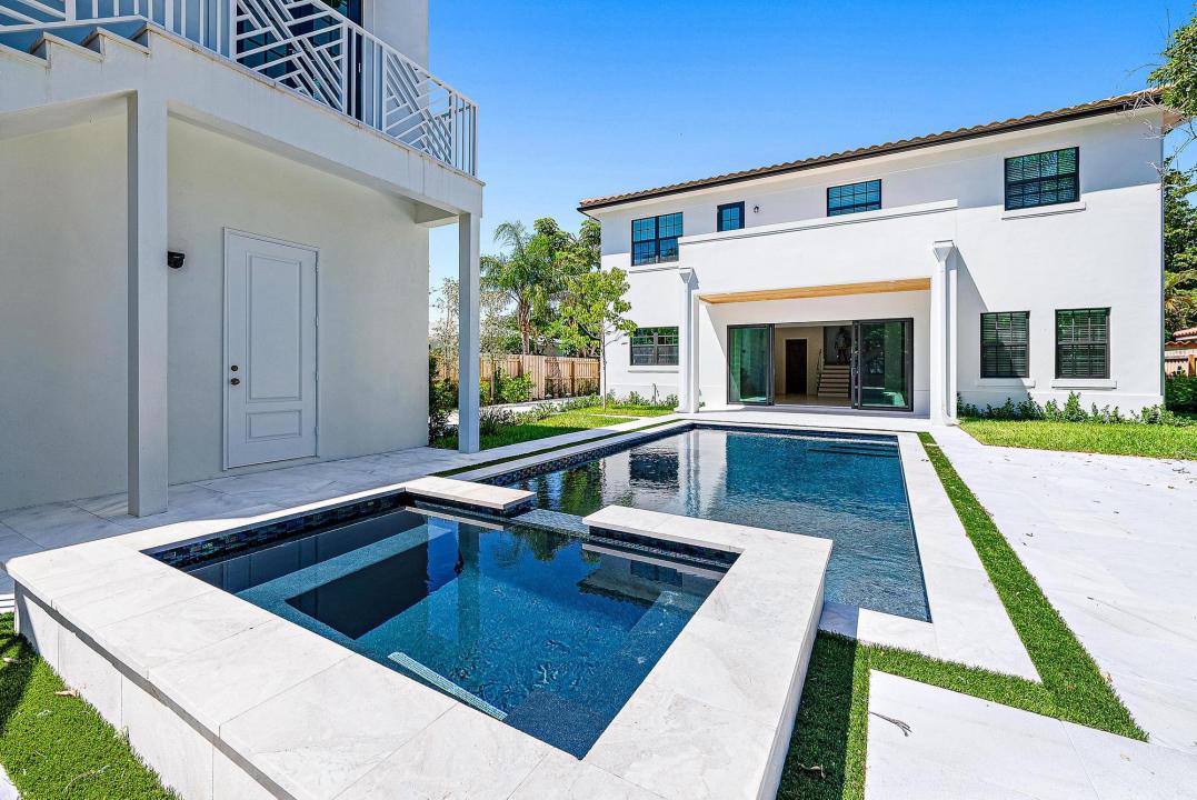 250 Plymouth Road, West Palm Beach, Florida 33405