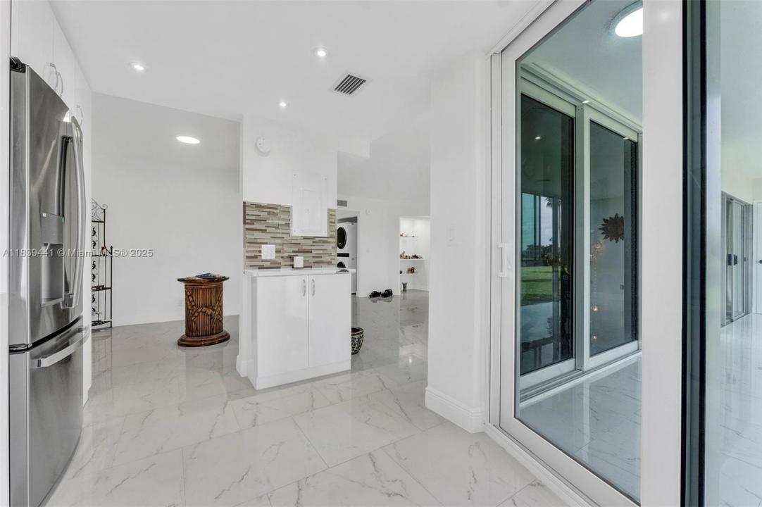 3661 Via Poinciana 206, Lake Worth, Flórida 33467, Estados Unidos