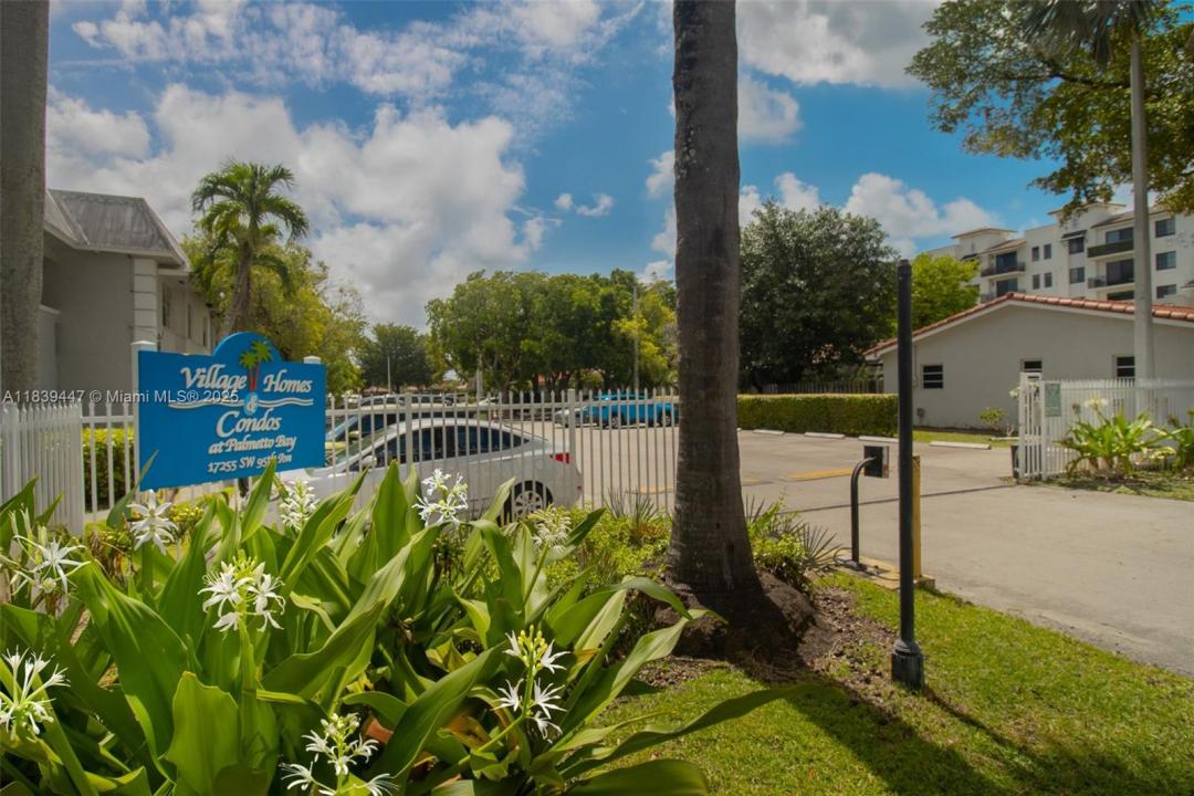 9443 SW 174th St 9443, Palmetto Bay, Florida 33157, HOA KỲ