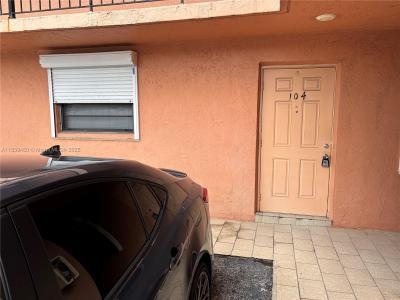 61 W 23rd St 104, Hialeah, Florida 33010, USA