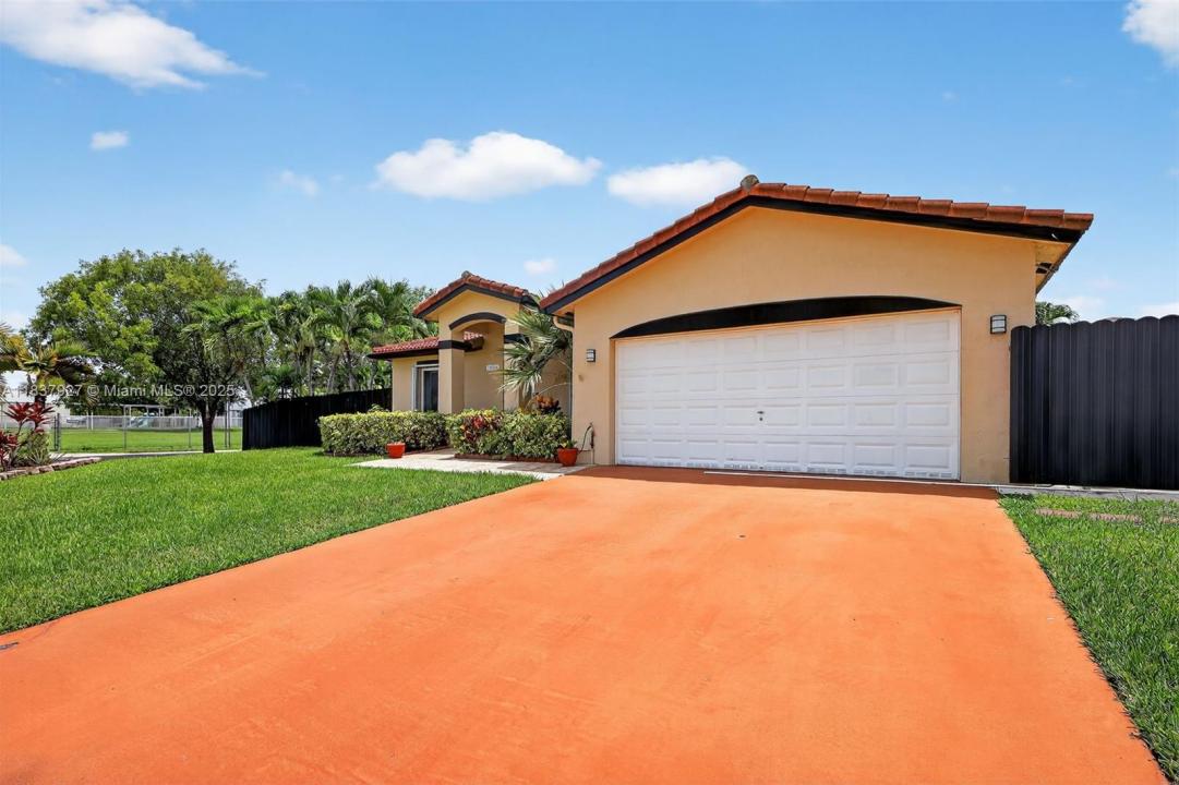 10202 SW 191st St, Cutler Bay, Floride 33157, États-Unis