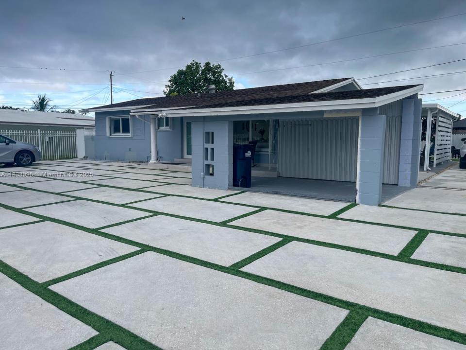 11922 SW 176th Ter, Miami, Floryda 33177, USA