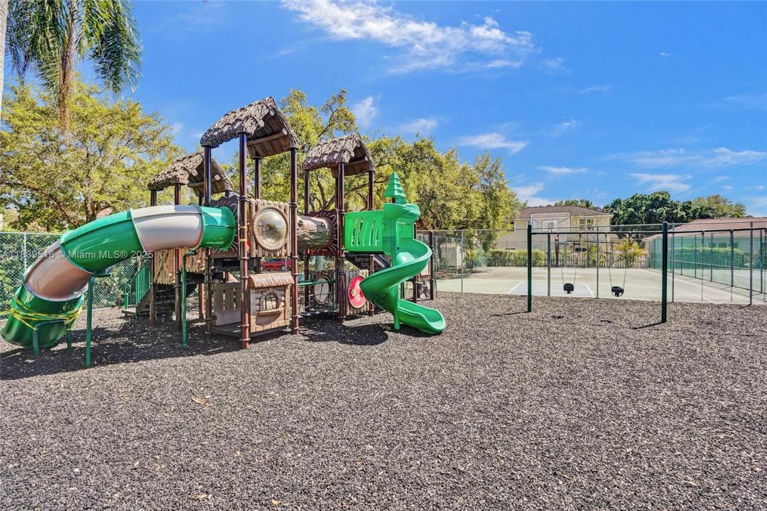 4966 SW 33rd Ter, Hollywood, 佛罗里达州 33312, 美国
