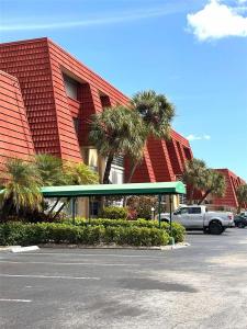 22615 SW 66th Ave 103, Boca Raton, Florida 33428, USA