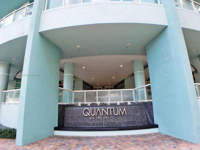 1900 N Bayshore Dr 1803, Miami, Florida 33132, USA