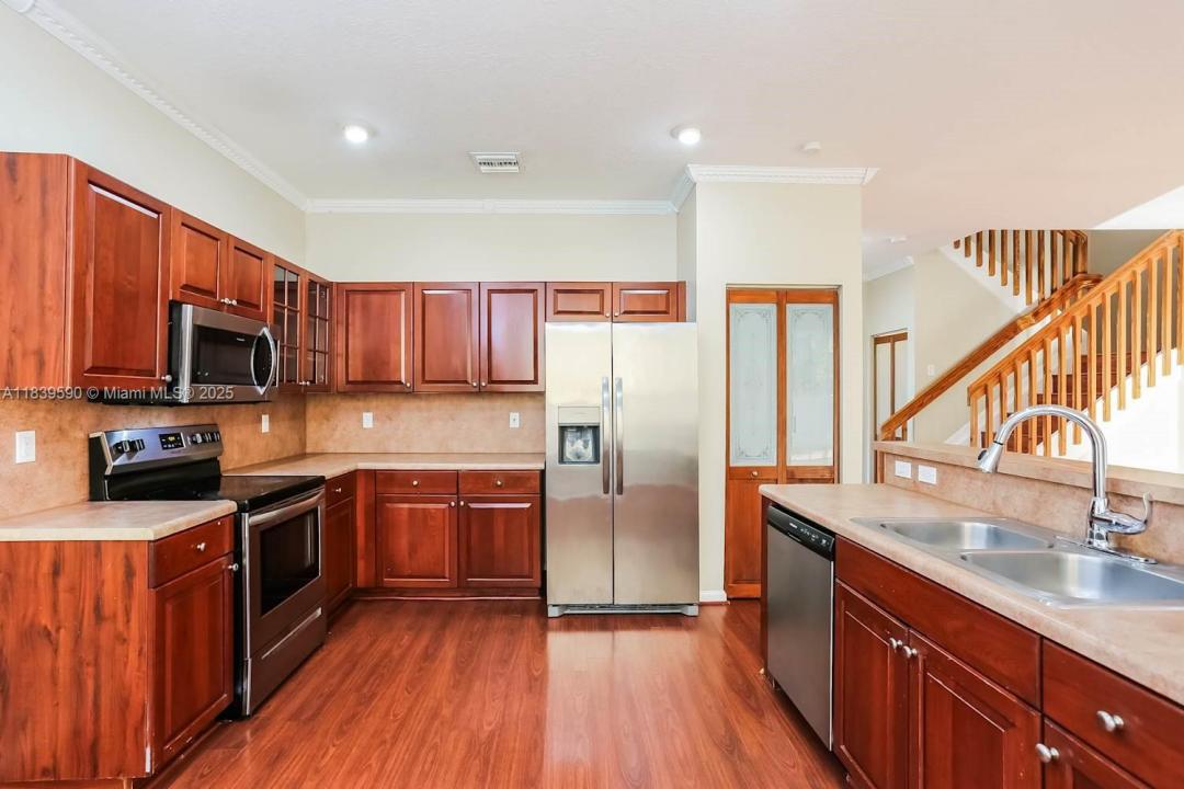 Pembroke Pines, Floryda 33029, USA
