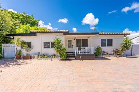 1761 SW 14th St, Miami, Florida 33145, USA