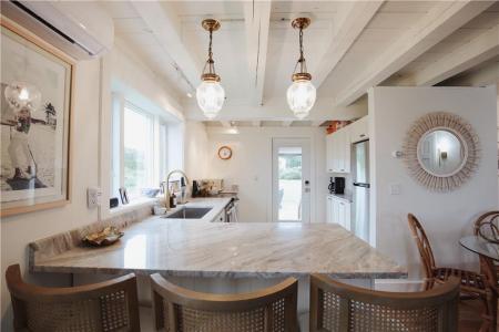 10 Pasadena Avenue, Westerly, RI 02891, USA