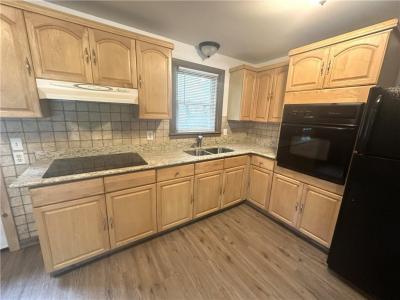 59 Arnold Road, Coventry, RI 02816, USA
