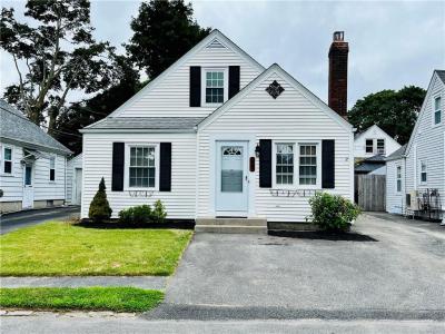 74 Leslie Street, Cranston, Rhode Island 02910, États-Unis