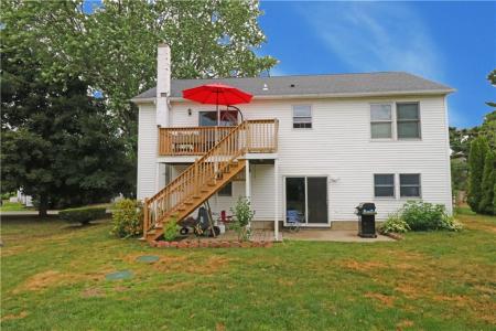 17 Metacomet Street, Portsmouth, Род Айленд 02871, Соединенные Штаты